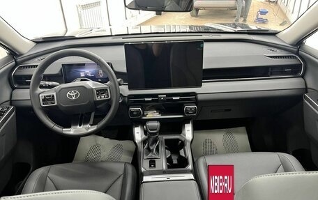 Toyota RAV4, 2026 год, 4 300 000 рублей, 23 фотография