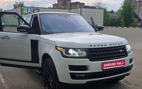 Land Rover Range Rover IV рестайлинг, 2015 год, 3 800 000 рублей, 3 фотография