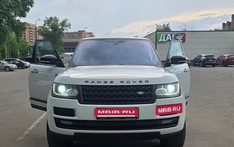 Land Rover Range Rover IV рестайлинг, 2015 год, 3 800 000 рублей, 2 фотография