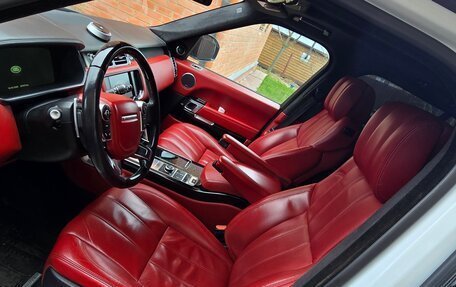 Land Rover Range Rover IV рестайлинг, 2015 год, 3 800 000 рублей, 26 фотография