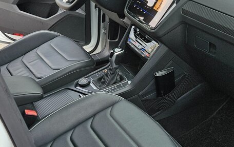 Volkswagen Tiguan II, 2021 год, 5 500 000 рублей, 14 фотография
