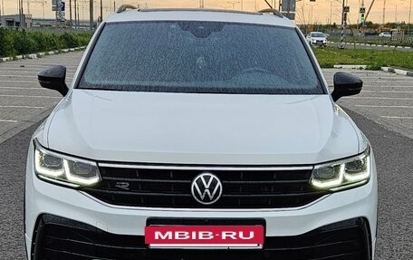 Volkswagen Tiguan II, 2021 год, 5 500 000 рублей, 19 фотография