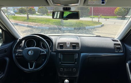 Skoda Yeti I рестайлинг, 2015 год, 990 000 рублей, 13 фотография