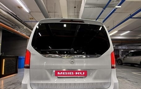 Mercedes-Benz V-Класс, 2020 год, 5 980 000 рублей, 4 фотография