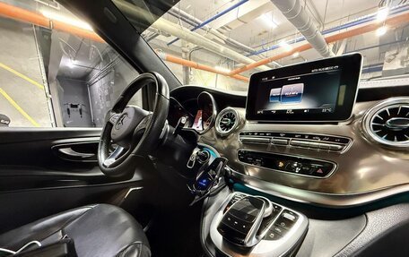 Mercedes-Benz V-Класс, 2020 год, 5 980 000 рублей, 28 фотография