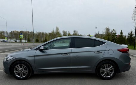 Hyundai Elantra VI рестайлинг, 2018 год, 1 850 000 рублей, 5 фотография