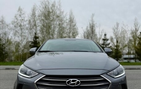 Hyundai Elantra VI рестайлинг, 2018 год, 1 850 000 рублей, 3 фотография