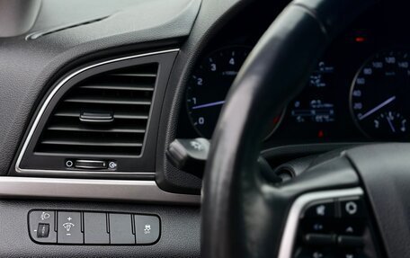 Hyundai Elantra VI рестайлинг, 2018 год, 1 850 000 рублей, 13 фотография