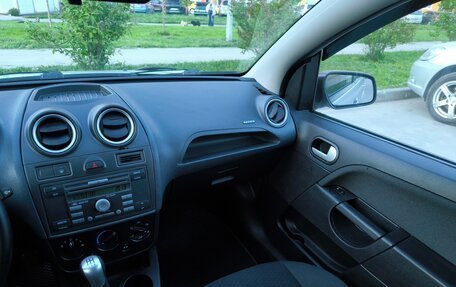 Ford Fiesta, 2008 год, 450 000 рублей, 30 фотография