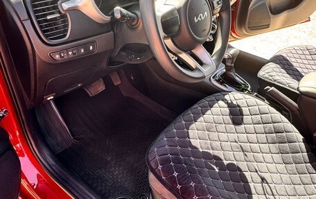 KIA Rio IV, 2021 год, 1 800 000 рублей, 6 фотография