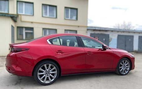 Mazda 3, 2022 год, 1 750 000 рублей, 4 фотография