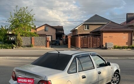 Daewoo Nexia I рестайлинг, 2010 год, 150 000 рублей, 2 фотография