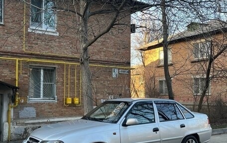 Daewoo Nexia I рестайлинг, 2010 год, 150 000 рублей, 23 фотография
