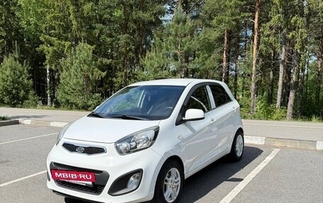 KIA Picanto II, 2011 год, 620 000 рублей, 2 фотография