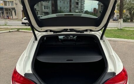 Mercedes-Benz CLA, 2017 год, 1 180 000 рублей, 11 фотография