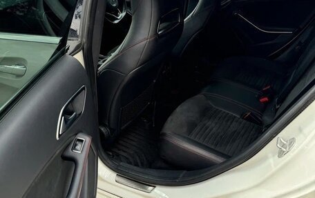 Mercedes-Benz CLA, 2017 год, 1 180 000 рублей, 12 фотография