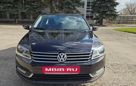 Volkswagen Passat B7, 2012 год, 1 170 000 рублей, 6 фотография