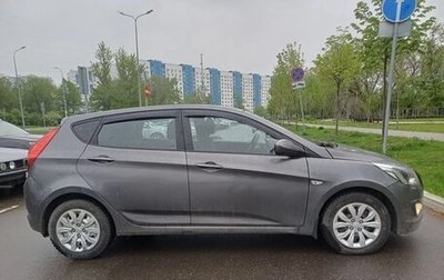 Hyundai Solaris II рестайлинг, 2016 год, 880 000 рублей, 1 фотография