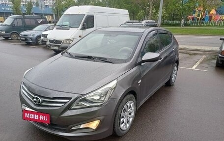 Hyundai Solaris II рестайлинг, 2016 год, 880 000 рублей, 4 фотография