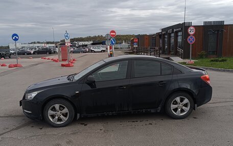Chevrolet Cruze II, 2010 год, 600 000 рублей, 6 фотография