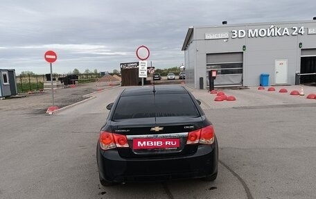 Chevrolet Cruze II, 2010 год, 600 000 рублей, 4 фотография