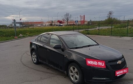 Chevrolet Cruze II, 2010 год, 600 000 рублей, 2 фотография