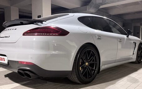 Porsche Panamera II рестайлинг, 2015 год, 4 999 999 рублей, 34 фотография