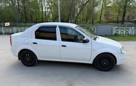 Renault Logan I, 2015 год, 600 000 рублей, 3 фотография