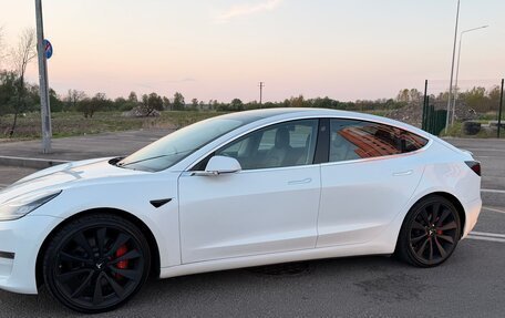 Tesla Model 3 I, 2019 год, 3 300 000 рублей, 9 фотография