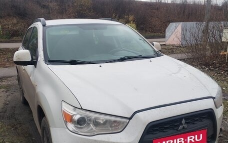 Mitsubishi ASX I рестайлинг, 2013 год, 600 000 рублей, 3 фотография
