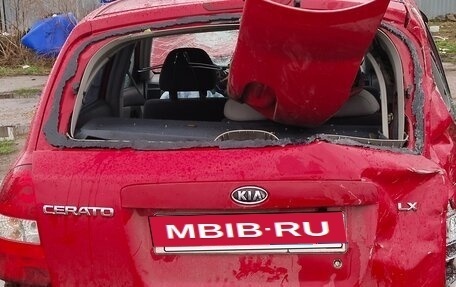 KIA Cerato I, 2006 год, 120 000 рублей, 2 фотография