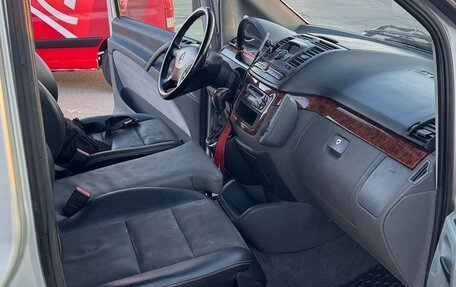 Mercedes-Benz Viano, 2004 год, 1 070 000 рублей, 2 фотография