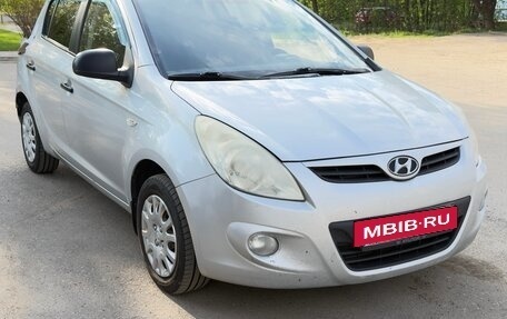 Hyundai i20 IB рестайлинг, 2009 год, 450 000 рублей, 2 фотография