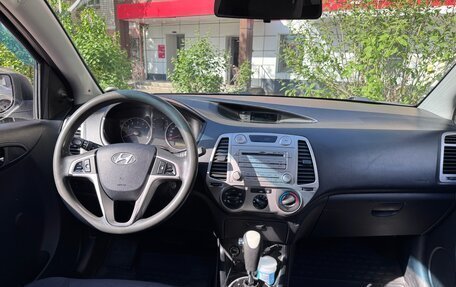 Hyundai i20 IB рестайлинг, 2009 год, 450 000 рублей, 11 фотография