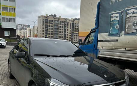 Mercedes-Benz E-Класс, 2014 год, 1 400 000 рублей, 1 фотография