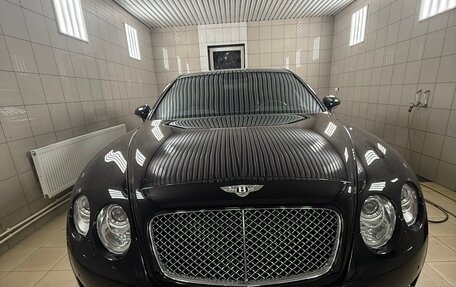 Bentley Continental Flying Spur, 2007 год, 8 000 000 рублей, 1 фотография