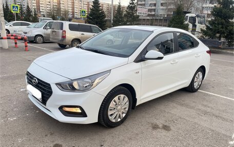 Hyundai Solaris II рестайлинг, 2019 год, 1 600 000 рублей, 1 фотография