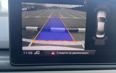 Audi A4, 2017 год, 2 400 000 рублей, 10 фотография