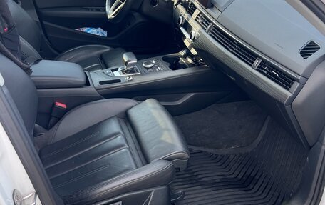 Audi A4, 2017 год, 2 400 000 рублей, 9 фотография