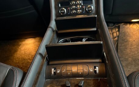 Bentley Continental Flying Spur, 2007 год, 8 000 000 рублей, 14 фотография