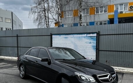 Mercedes-Benz E-Класс, 2014 год, 1 400 000 рублей, 4 фотография
