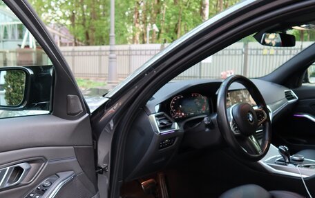 BMW 3 серия, 2021 год, 4 800 000 рублей, 10 фотография