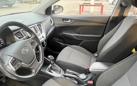 Hyundai Solaris II рестайлинг, 2019 год, 1 600 000 рублей, 5 фотография