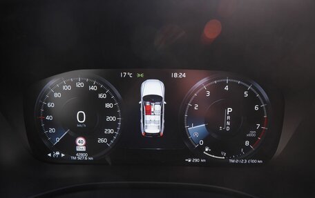Volvo XC60 II, 2021 год, 4 500 000 рублей, 11 фотография