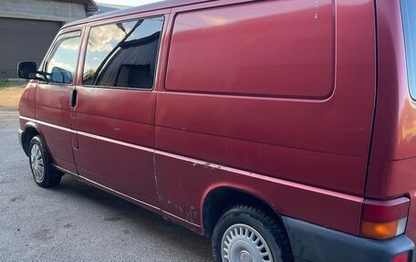 Volkswagen Transporter T4, 2000 год, 690 000 рублей, 3 фотография