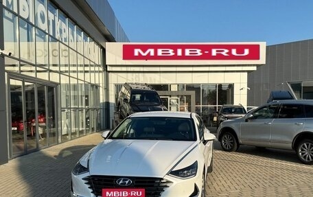 Hyundai Sonata VIII, 2020 год, 2 450 000 рублей, 1 фотография