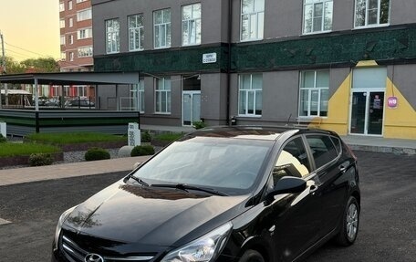 Hyundai Solaris II рестайлинг, 2014 год, 950 000 рублей, 3 фотография