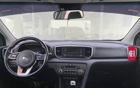 KIA Sportage IV рестайлинг, 2019 год, 1 890 000 рублей, 17 фотография
