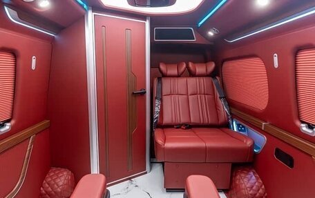 Toyota HiAce H300, 2024 год, 14 080 000 рублей, 10 фотография