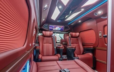 Toyota HiAce H300, 2024 год, 14 080 000 рублей, 14 фотография